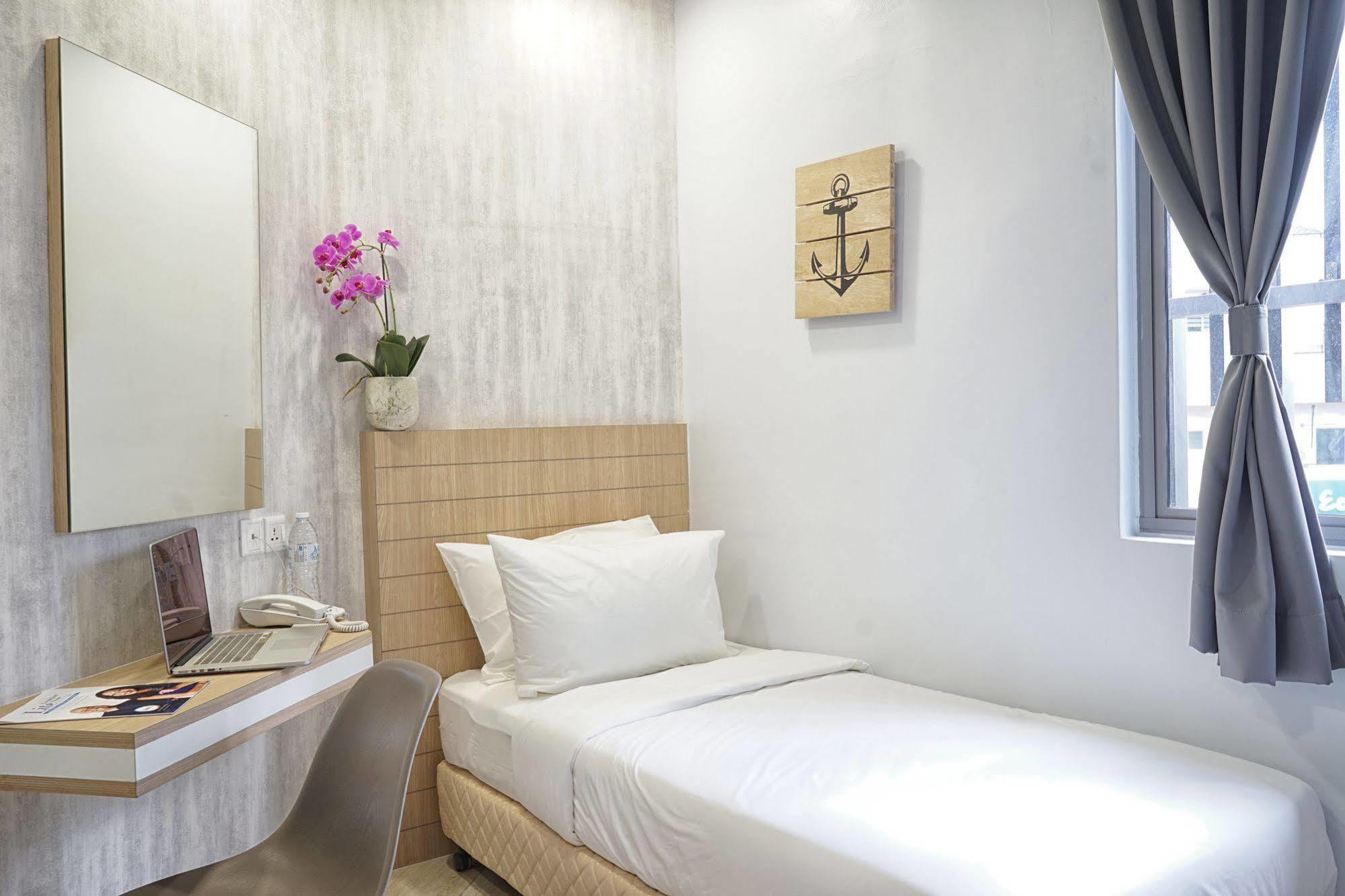 Lighthouse Hotel & Shortstay @ Damansara Uptown Petaling Jaya Εξωτερικό φωτογραφία