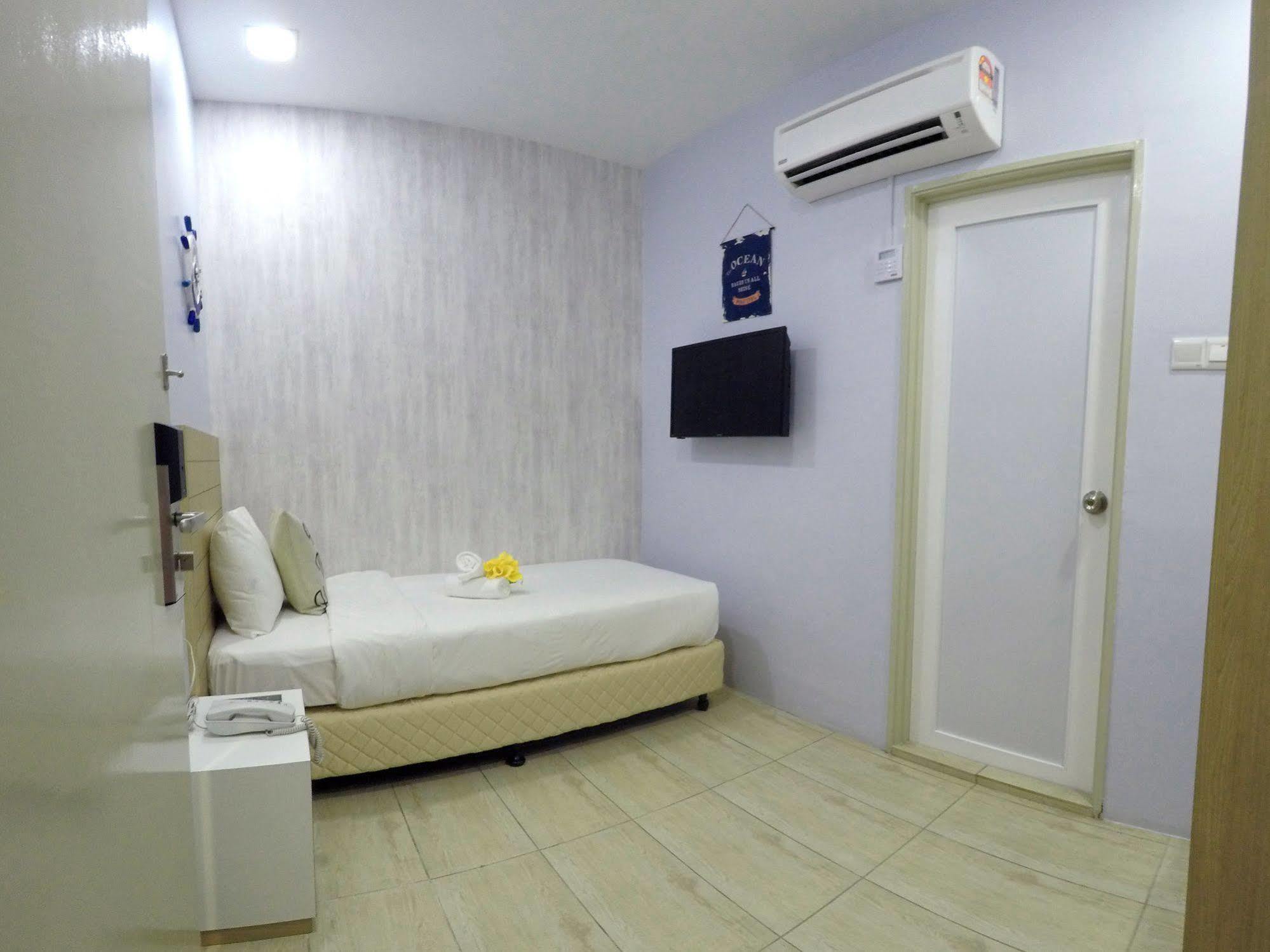 Lighthouse Hotel & Shortstay @ Damansara Uptown Petaling Jaya Εξωτερικό φωτογραφία